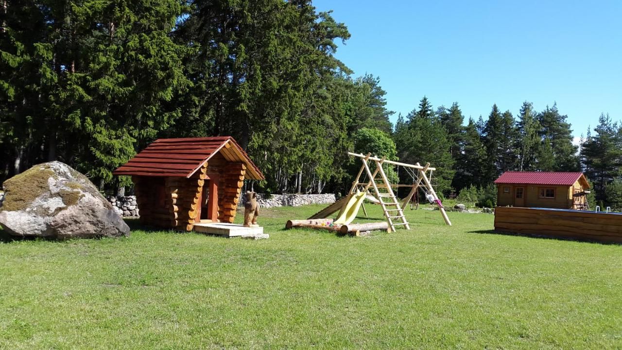 Дома для отпуска Männiste Holiday Home Hiievälja