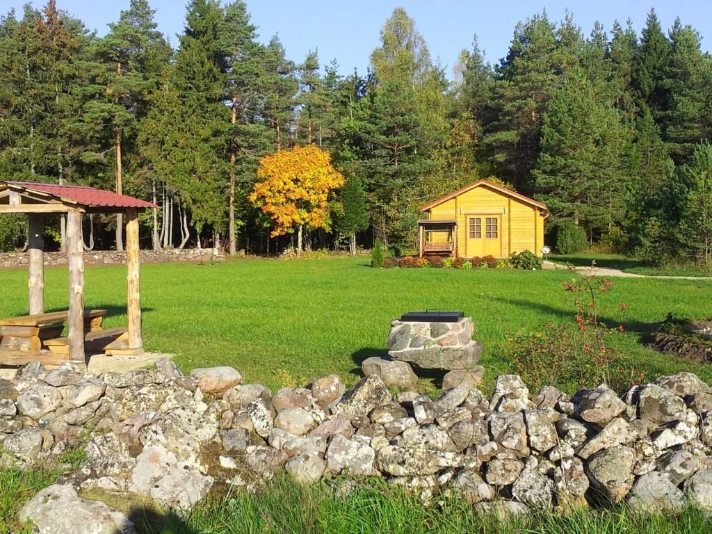 Дома для отпуска Männiste Holiday Home Hiievälja